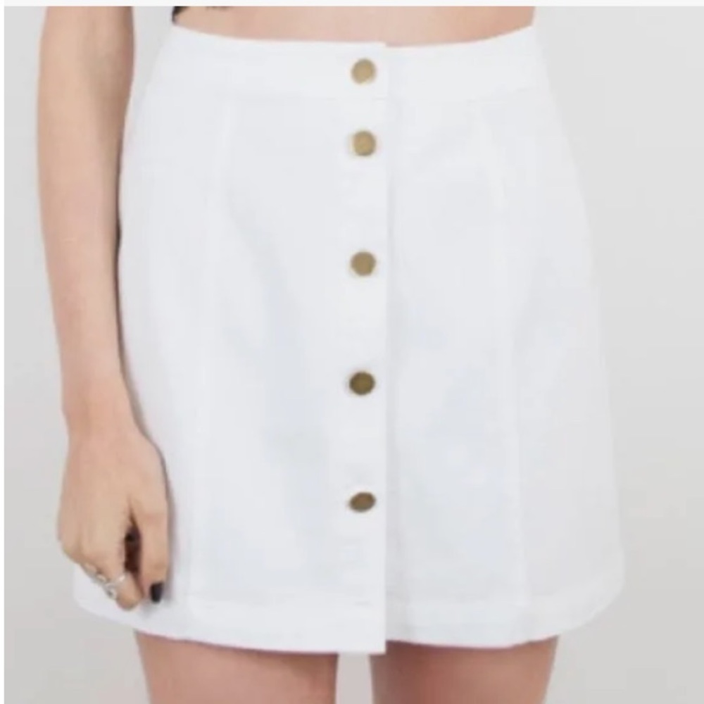 NWT White Denim Mini Skirt Single Breasted Gold Toned Buttons Size 5 Celebrity P